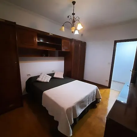 Fogar Dos Petellos, Mondariz. *