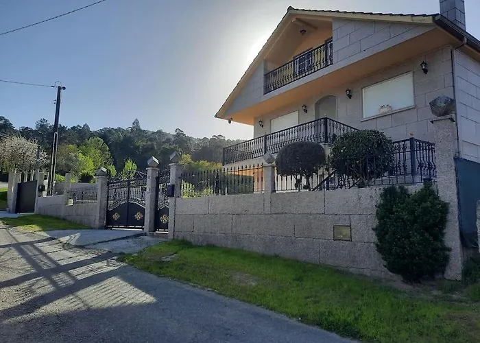 Fogar Dos Petellos, Mondariz. Mondariz